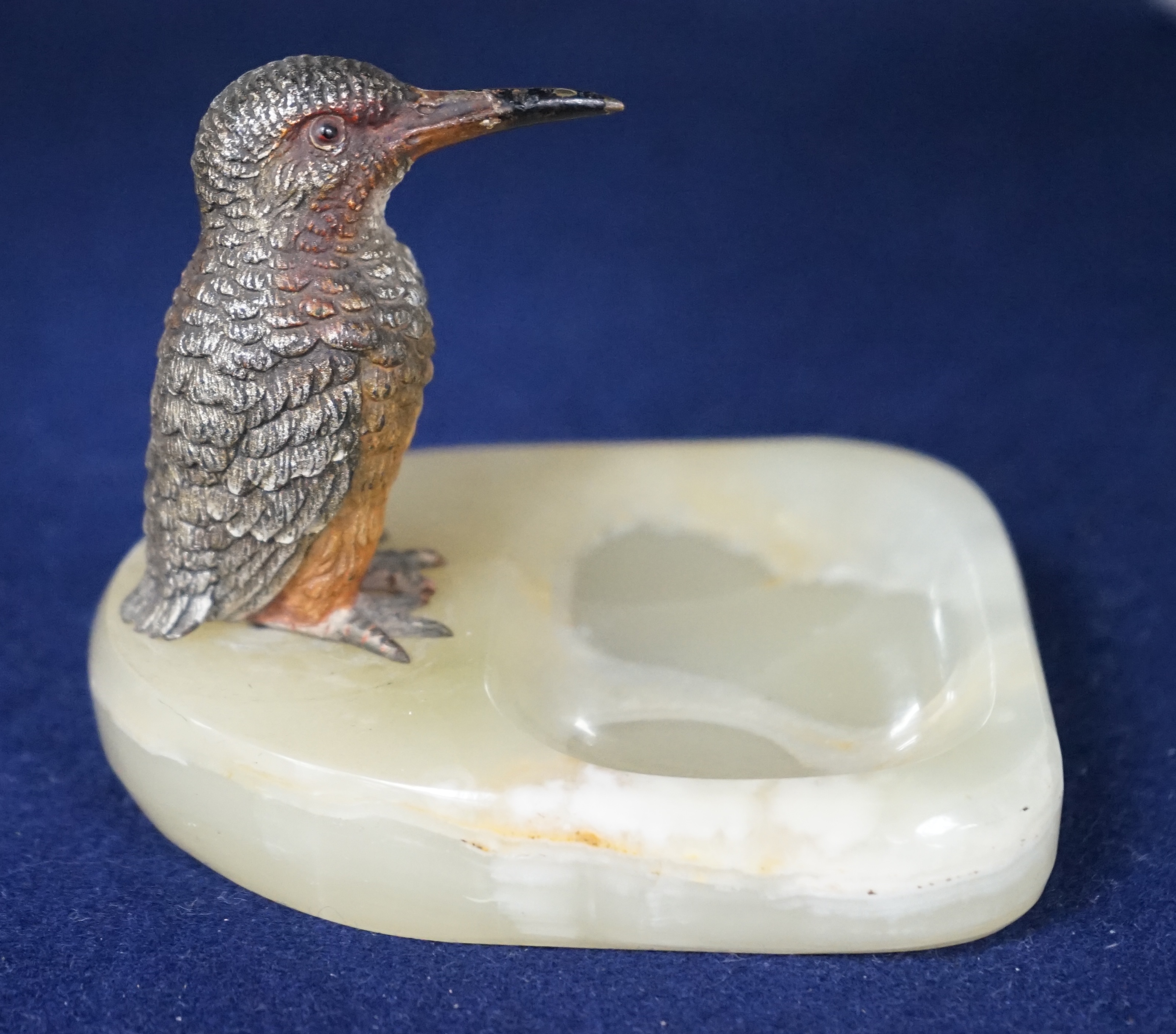 A cold painted bronze and onyx ‘kingfisher’ ashtray, 7cm tall. Condition - fair to good, some wear to beak